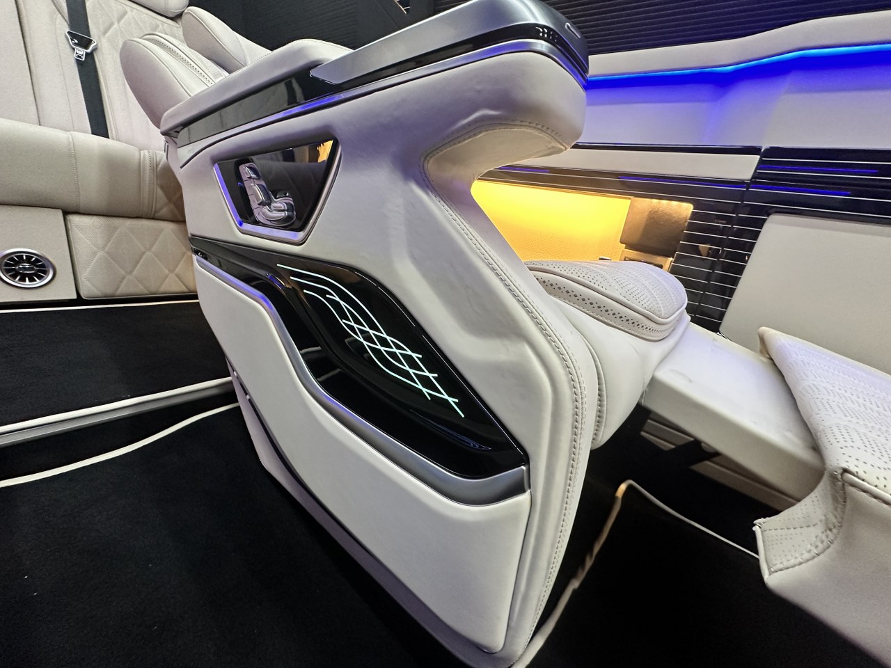 MERCEDES SPLİNTERJETVAN BUSİNESS  galerisi